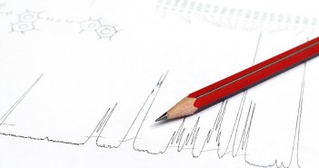 Thermo Fisher Scientific design data system that unites chromatography and MS technology NMR_Featured