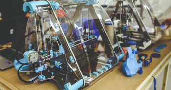 Bioanalysis Zone meets 3DMedNet: 3D printing in the bioanalytical laboratory 3D-printing-3D-printer